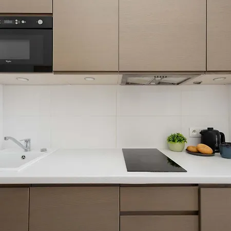 アパート Cosy With A Bath And Parking Space In By Renters *