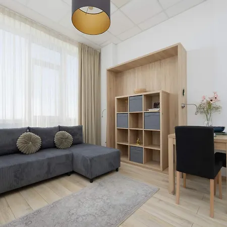Cosy With A Bath And Parking Space In By Renters